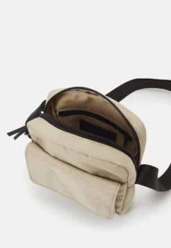 Pier One Unisex - Bandolera - Beige -Pier One 0a8cbe487a3f46219ecba76fe3fcfaab scaled