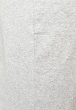 Pier One 5 Pack - Camiseta Interior - 802 - Black_102 - Grey_001 - White -Pier One 0a955050f8ad409d9106d70a8870543a scaled