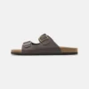 Pier One Sandalias Planas - Brown