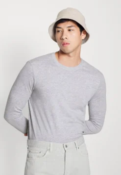 Pier One 5 Pack - Camiseta De Manga Larga - Light Grey/White/Black -Pier One 13d2778c891a44c2877f7643ec98e1b6 scaled