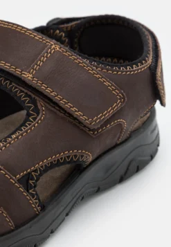 Pier One Sandalias De Senderismo - Brown -Pier One 22720775e7c446aca7c0e15c07d95000 scaled