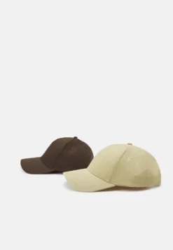 Pier One Unisex 2 Pack - Gorra - Khaki/Sand -Pier One 29a9b48eb8204893a4e84f1fa027eb44 scaled