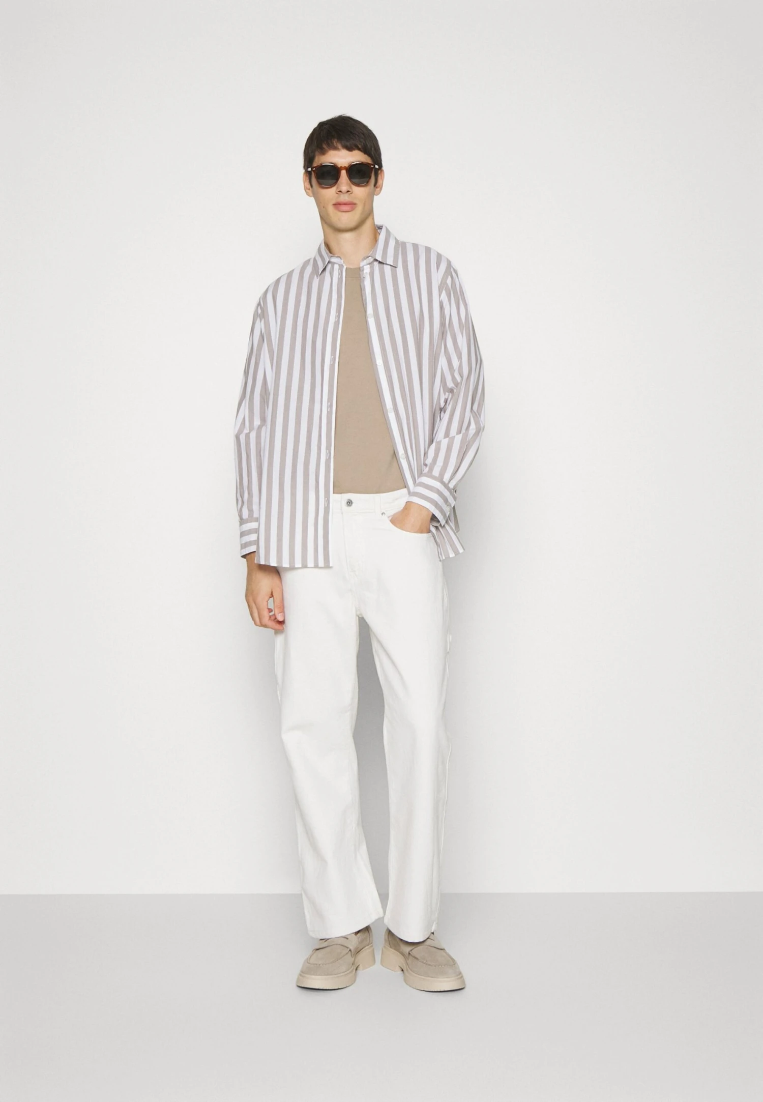 Pier One Carpenter Colored Twill- Vaqueros Rectos - Off-White 2 Pier One Carpenter Colored Twill- Vaqueros Rectos - Off-White - Imagen 2