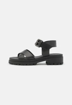 Pier One Leather - Sandalias - Black