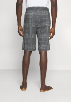 Pier One 3 Pack - Pantalón De Pijama - Blue/Dark Blue/Black 9 Pier One 3 Pack - Pantalón De Pijama - Blue/Dark Blue/Black -Pier One 2b0125cb4ef44919bc0cb282641df207 scaled