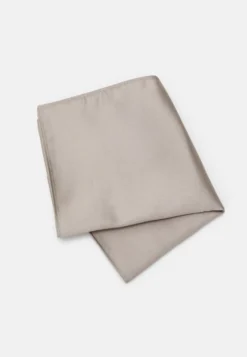 Pier One Set - Pañuelo De Bolsillo - Stone -Pier One 30a66b151b204ce08faeaede37f007a1 scaled