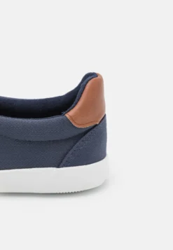 Pier One Unisex - Mocasines - Dark Blue -Pier One 389e4733b80f4869a0757e54a268f427 scaled