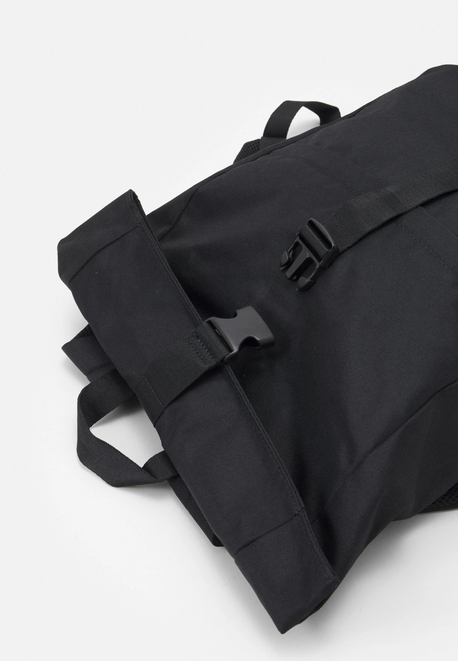 Pier One Unisex - Mochila - Black 5 Pier One Unisex - Mochila - Black - Imagen 5