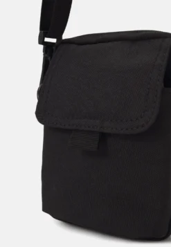 Pier One Unisex - Bandolera - Black -Pier One 3b9fca5929a94237bc71e9d93ca4b543 scaled