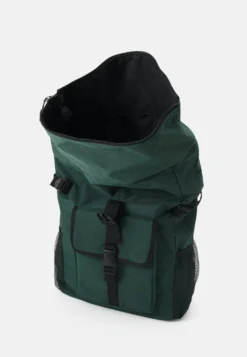 Pier One Unisex - Mochila - Green -Pier One 4496e73932914ea3a5e323379842a447 scaled