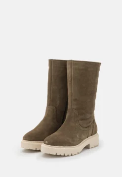 Pier One Leather Winter Boot - Botas - Khaki -Pier One 4be019c35c4c45beb144eb4aa53e93e8 scaled