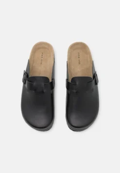 Pier One Leather Unisex - Pantuflas - Black 9 Pier One Leather Unisex - Pantuflas - Black -Pier One 4c2c459ed10b4062bddc395a16224153 scaled