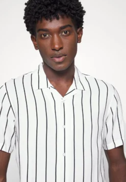 Pier One 2 Pack - Camisa - Black/White -Pier One 57ce1e0e5f264ad1b69f99a43f374e15 scaled