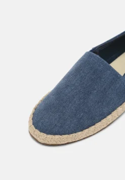 Pier One Rena Espadrille Unisex - Alpargatas - Blue -Pier One 69f55e7ee599423eb80d704c281669e0 scaled