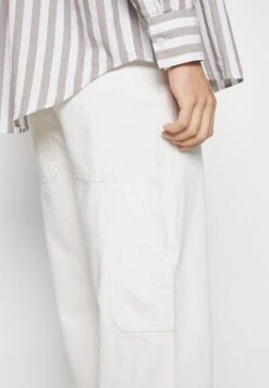 Pier One Carpenter Colored Twill- Vaqueros Rectos - Off-White 13 Pier One Carpenter Colored Twill- Vaqueros Rectos - Off-White -Pier One 72381b5c0ea4476da8022189e3b24b31