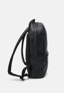 Pier One Unisex - Mochila - Black -Pier One 7a09e2cb55c14e03939ba16a62cc7d7e scaled