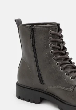 Pier One Unisex - Botines Con Cordones - Grey -Pier One 82bd184e7ab747aa887abd7a99f16eb3 scaled