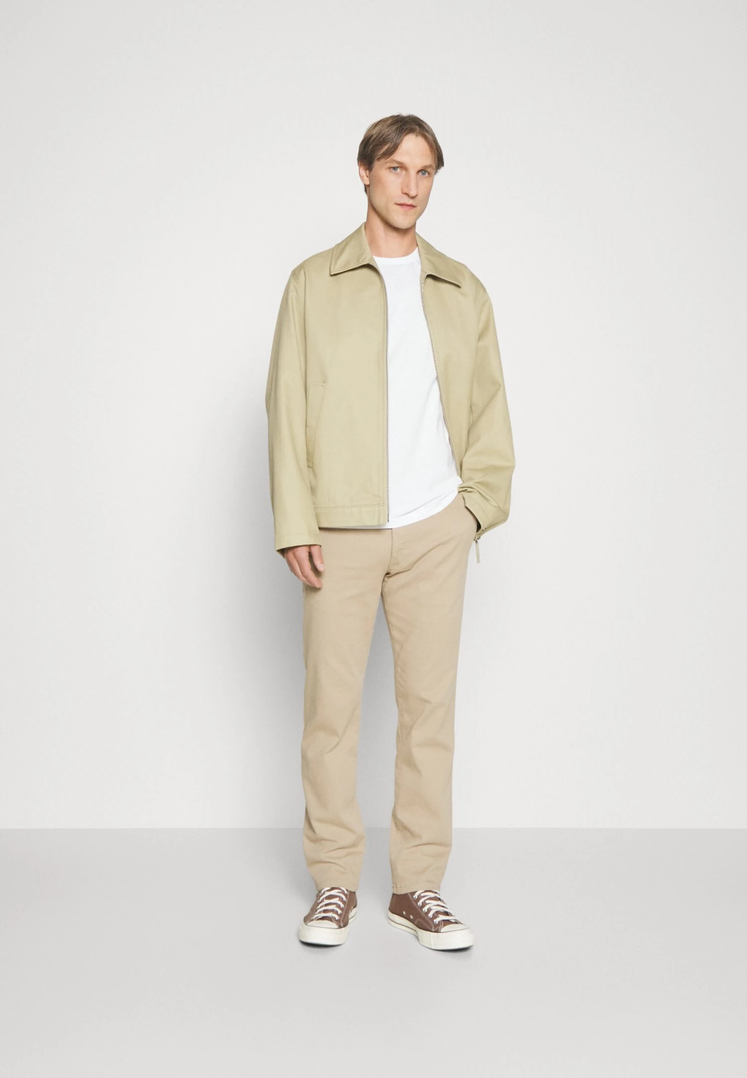 Pier One 2 Pack - Pantalones Chinos - Dark Grey/Beige 1 Pier One 2 Pack - Pantalones Chinos - Dark Grey/Beige