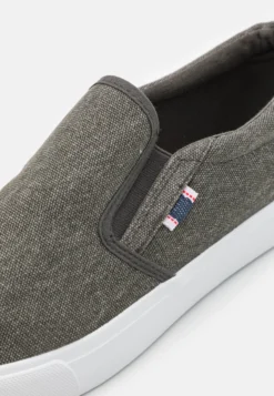 Pier One Unisex - Zapatillas - Grey 11 Pier One Unisex - Zapatillas - Grey -Pier One 8a4965b673914b6e847d91199f0f296d scaled