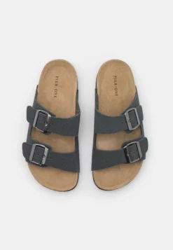 Pier One Leather Unisex - Pantuflas - Dark Grey 9 Pier One Leather Unisex - Pantuflas - Dark Grey -Pier One 8b654ec462244e0499e82e9205e49532 scaled
