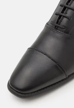 Pier One Unisex - Zapatos Con Cordones - Black -Pier One 8eed937176a24183863e83a88f477893 scaled