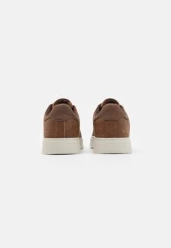 Pier One Unisex - Zapatillas - Cognac 8 Pier One Unisex - Zapatillas - Cognac -Pier One 8fc46a00bfc54014b9ab0c4b860fd9e9
