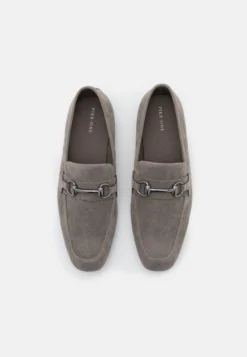 Pier One Mocasines - Grey -Pier One 9003d69c92c74eea855eda6de409e5ae scaled