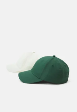 Pier One Unisex 2 Pack - Gorra - Green/Off White -Pier One 99ca31b413ff4c18aa6122d7b5200082 scaled