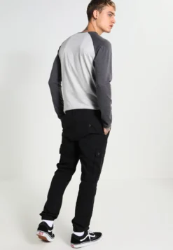 Pier One Pantalones Cargo - Black -Pier One 9b6505bb0b474bfa897c268f418c4924 scaled