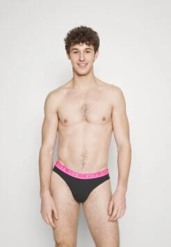 Pier One Branded Waistband Briefs 3 Pack - Braguitas - Black