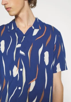 Pier One Contemporary Art Regular Resort- Camisa - Blue 9 Pier One Contemporary Art Regular Resort- Camisa - Blue -Pier One a0518d679d4f43c280b131d270852c8b scaled