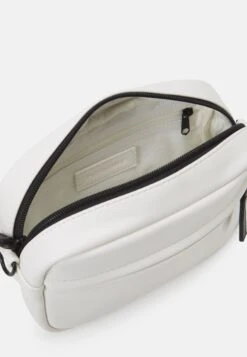 Pier One Bandolera - Off-White -Pier One a2619c7895f24a3ab66e56835805561a