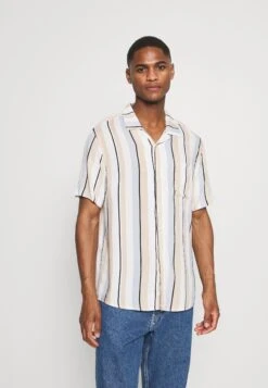 Primera página 17 Pier One Camisa - Beige