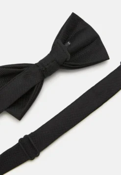 Pier One Set- Otros Accesorios - Black -Pier One acb9d831e6f349fd8c6853bb4c82b018 scaled