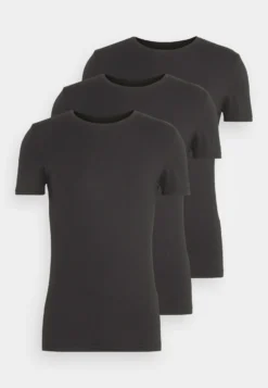 Pier One 3 Pack Muscle Fit- Camiseta Básica - Black -Pier One ae0e343dfa2647b68dad7cd6f5e6671e scaled