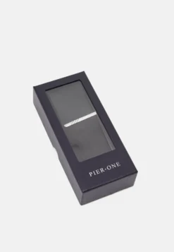 Pier One Set - Corbata - Black -Pier One b6f134e0211046c2b37e1bc8ea8571a9 scaled