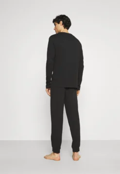 Pier One Pijama - Black 9 Pier One Pijama - Black -Pier One b9b8fb88b64649ea840444d93817e424 scaled