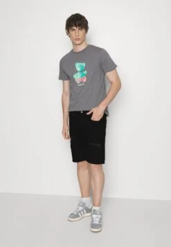 Pier One Unisex 2 Pack - Shorts Vaqueros - Blue/Black Denim -Pier One c0a1e1b030fa43118f482c2c587cc919