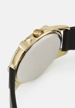 Pier One Unisex - Reloj -Black -Pier One c0a79f302a954fbd9f81b60c37bdd0de scaled