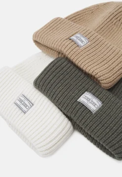 Pier One Unisex 3 Pack - Gorro - Beige/Green/White -Pier One c78d226f097e408aa23b2914e8a56ff4 scaled