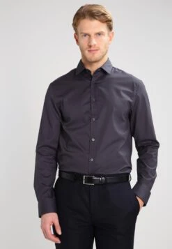 Primera página 11 Pier One Camisa - Dark Grey