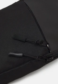 Pier One Riñonera - Black -Pier One d1c08c57fb3a46a58aece18e76491f6d scaled