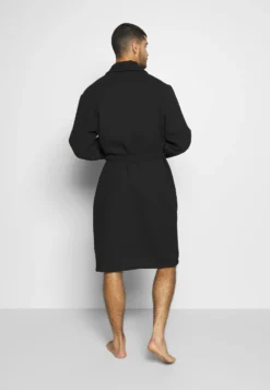 Pier One Albornoz - Lack -Pier One d614789e87404273b6304883ac5a35bf scaled