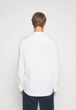 Pier One 2 Pack - Camisa - White/Olive -Pier One df19cc02f99342c9a0b8409e9ead6fb0