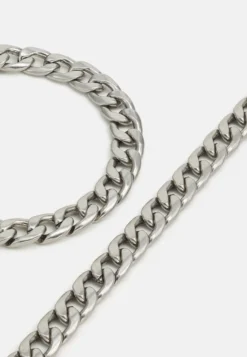 Pier One 2Pack Set - Collar - Silver-Coloured -Pier One df2f201b74344f4db97bf89a3f01a241 scaled