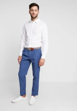 Primera página 43 Pier One 2 Pack - Camisa Elegante - White