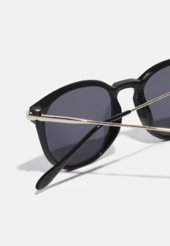 Pier One Gafas De Sol - Black -Pier One e1238979fc144555bfd451a98b4e6bbf scaled