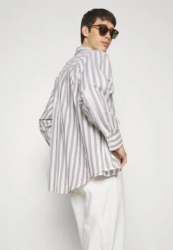 Pier One Carpenter Colored Twill- Vaqueros Rectos - Off-White 12 Pier One Carpenter Colored Twill- Vaqueros Rectos - Off-White -Pier One f0d77a0b472943a38700461ba111bcb9