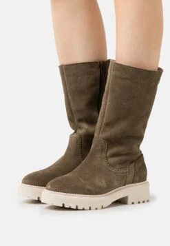 Pier One Leather Winter Boot - Botas - Khaki