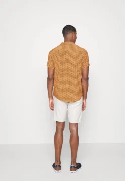 Pier One Linen Blend Drawcord Shorts- Shorts - Beige -Pier One fd65d1e3000a44b5a0c7031a30758b26 scaled